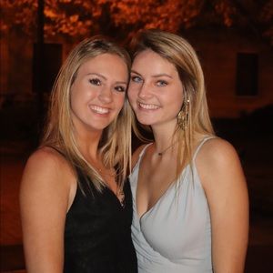 Meet your Posher, Jillian